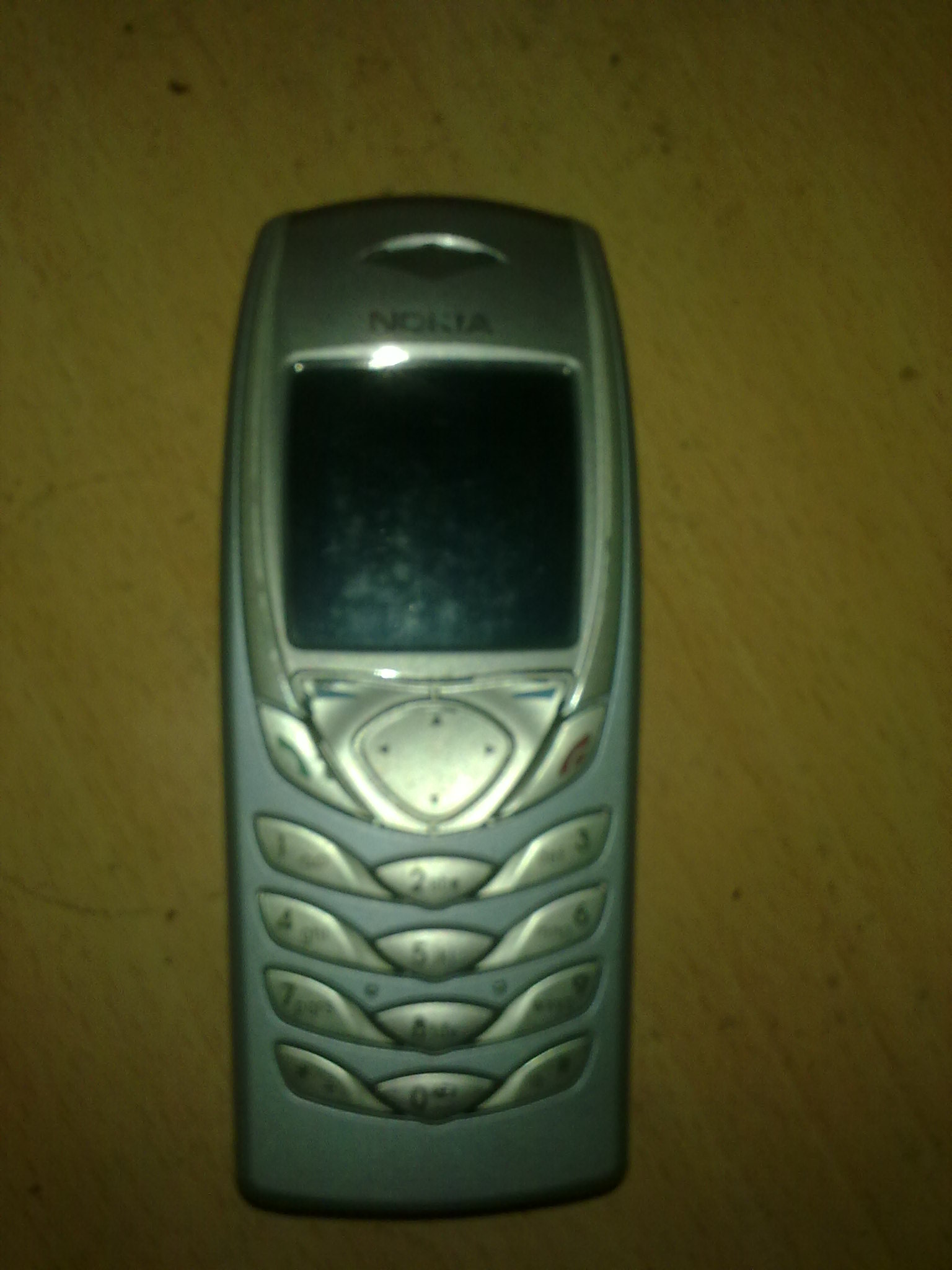 Nokia 6100