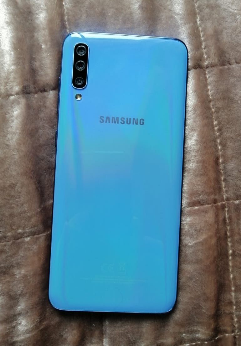 Samsung A70